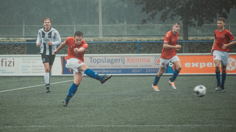 Foutenfestijn leidt nederlaag JO19-1 in