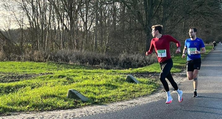 Ingmar Neple pakt winst 10 km Oliebollencross