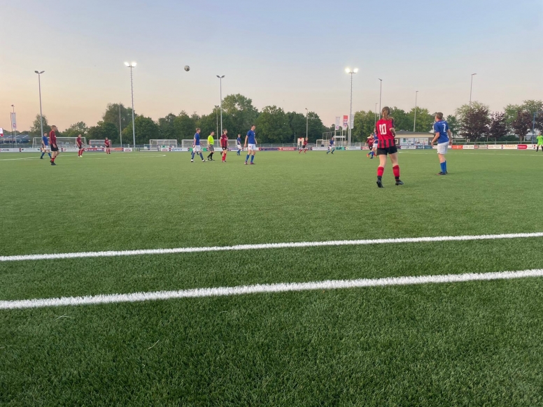 JO19-1 boekt monsterzege op DES