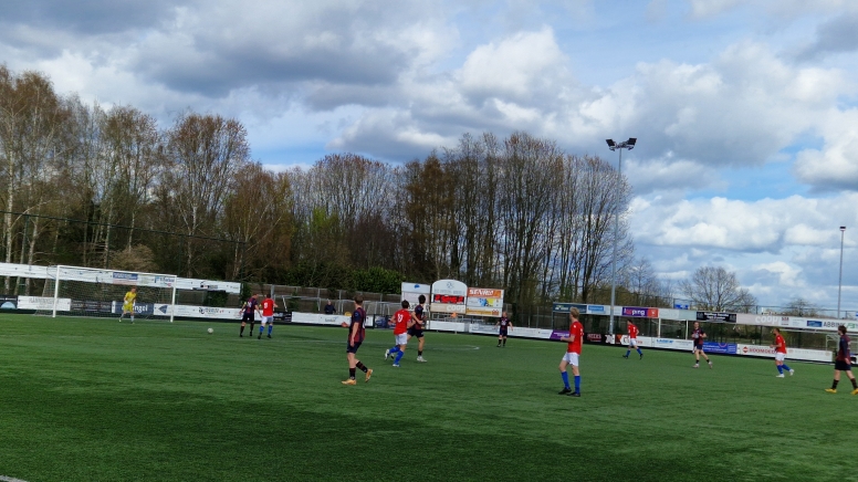 Knappe comeback en winst in Boekelo