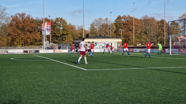 Overtuigend Twenthe swingend langs BSC Unisson