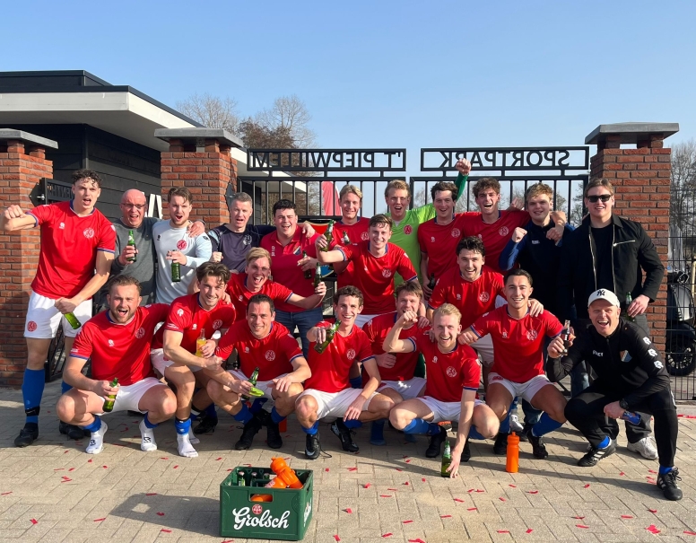 Twenthe pakt periode na winst op Reünie 