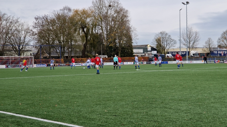 Twenthe simpel langs laagvlieger Erix