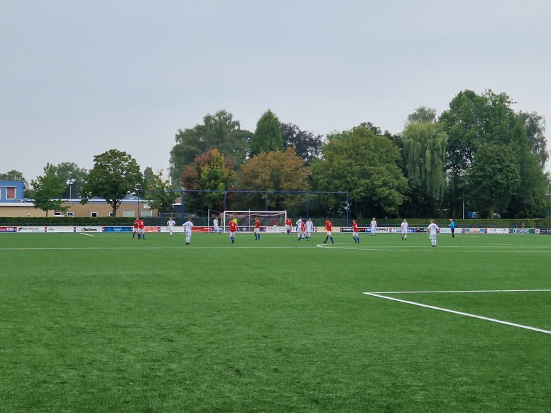 Twenthe wint oefenpot van Rood Zwart