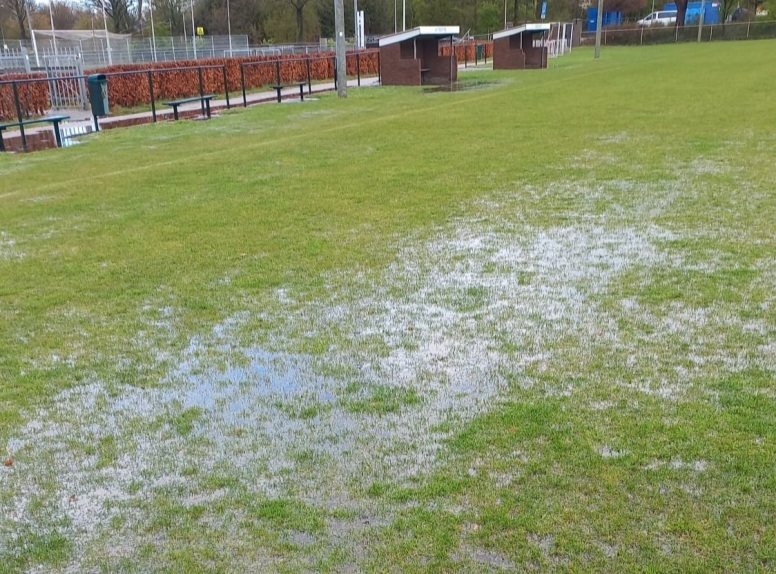 Veld 3 niet bespeelbaar, wel bokbieravond!