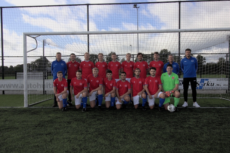 VOORBESCHOUWING | Weinig voetbal, pikant duel 2e