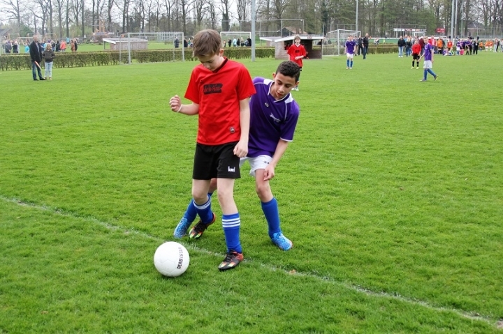 Vrijdag schoolvoetbaltoernooi bij v.v. Twenthe